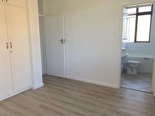 To Let 1 Bedroom Property for Rent in Rondebosch Western Cape